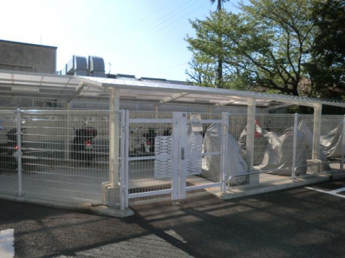 バイク駐車場