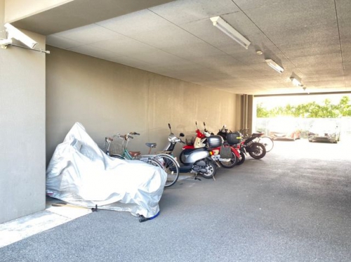 バイク置き場