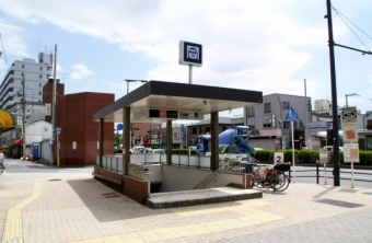 大阪メトロ千日前線「小路」駅