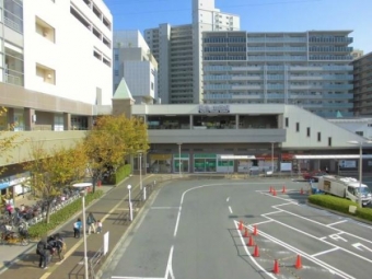 阪急千里線・大阪モノレール各線「山田」駅
