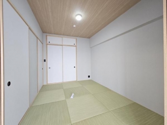 和室６帖：フチなし畳ですっきり！リビングとつなげて使用も可能ですね！